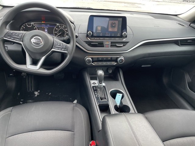 Used 2022 Nissan Altima 2.5 SV image 3