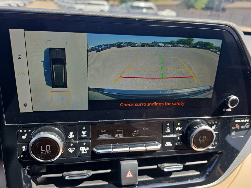 Used 2023 Toyota Highlander Platinum FWD image 21