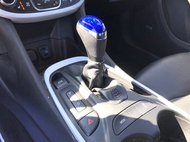 Used 2017 Chevrolet Volt LT w/ Comfort Package image 14