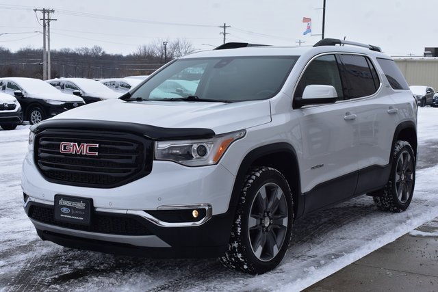 Used 2018 GMC Acadia SLT w/ LPO, Black Accent Package image 12