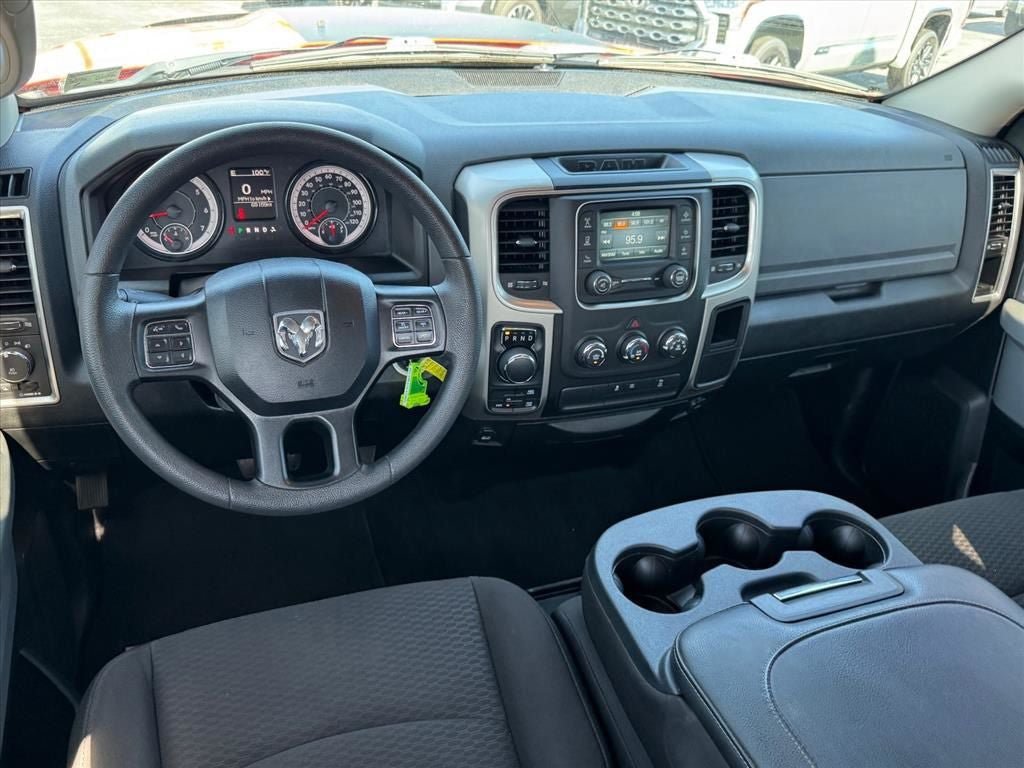 Used 2019 RAM 1500 Warlock AWD/4WD image 15