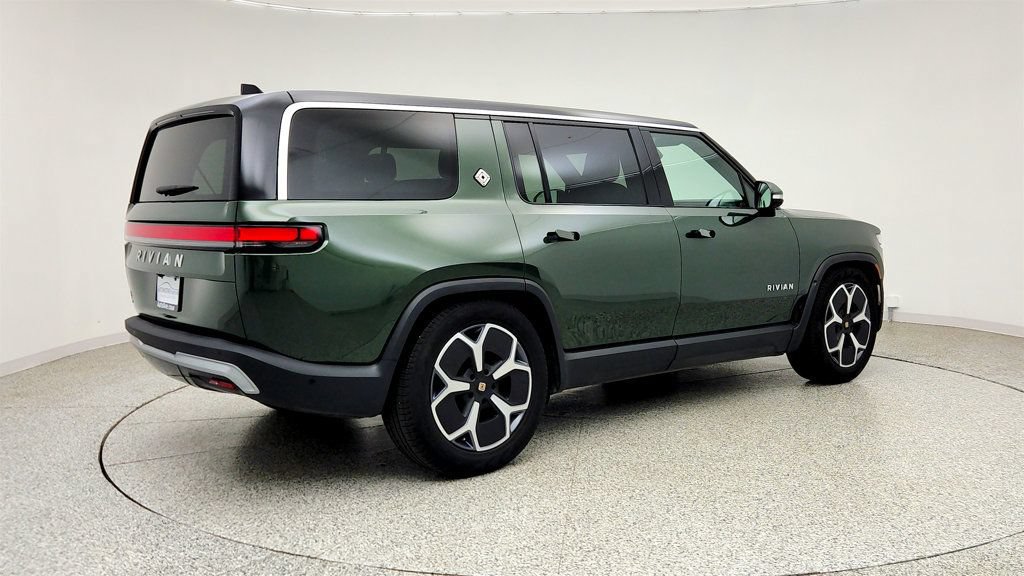 Used 2024 Rivian R1S Adventure AWD/4WD image 5
