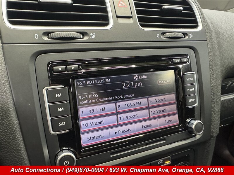 Used 2012 Volkswagen Golf 4-Door FWD image 24