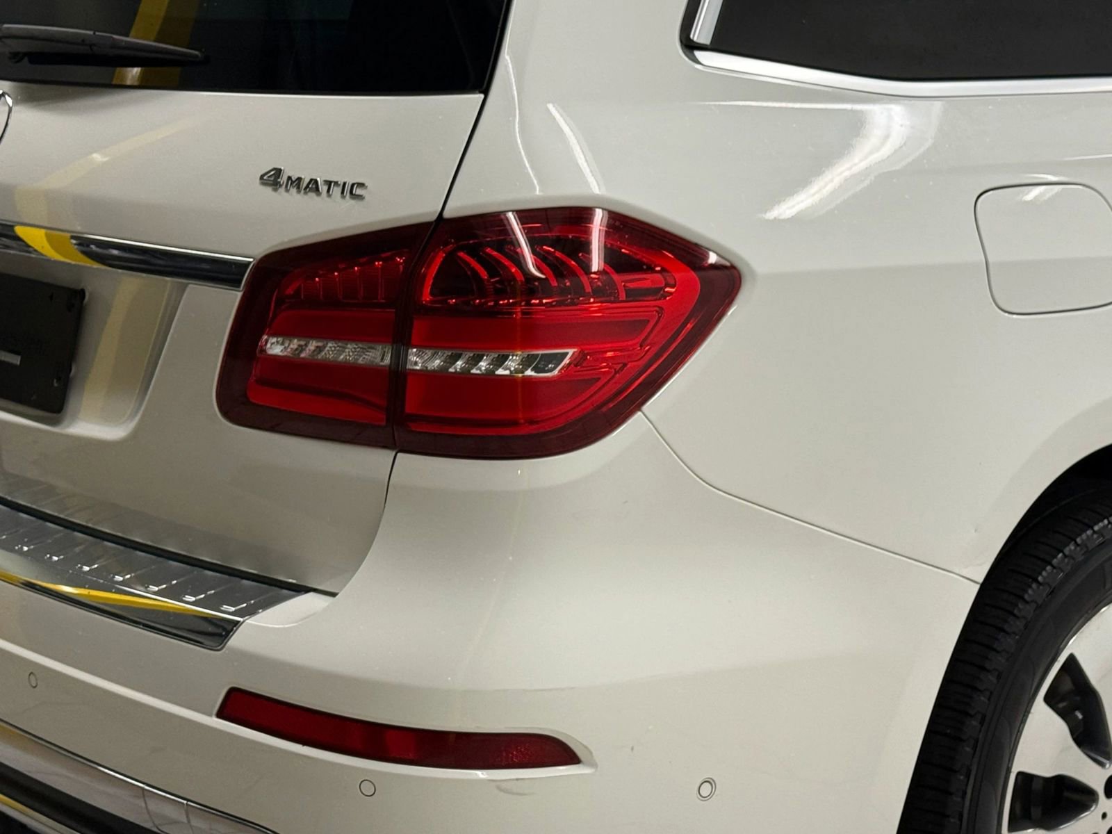 Used 2019 Mercedes-Benz GLS 450 4MATIC w/ Premium 1 Package image 10