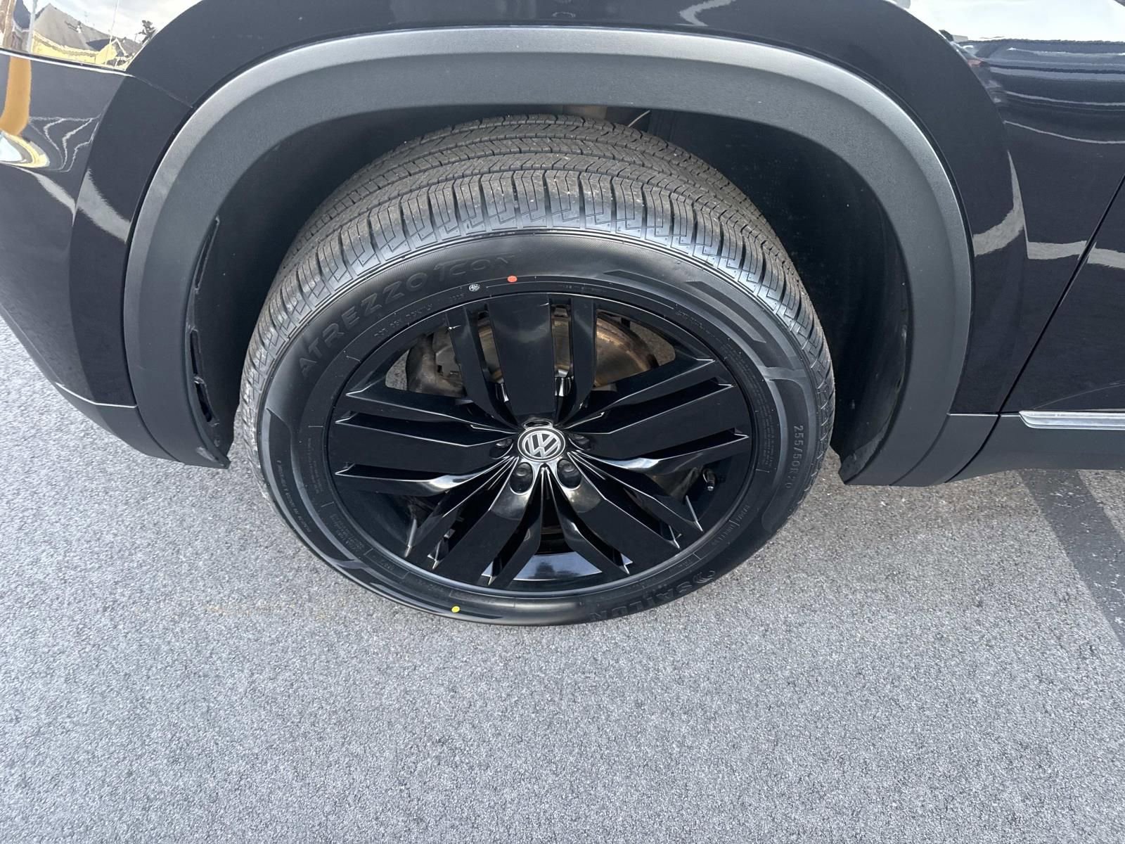 Used 2019 Volkswagen Atlas SEL image 15