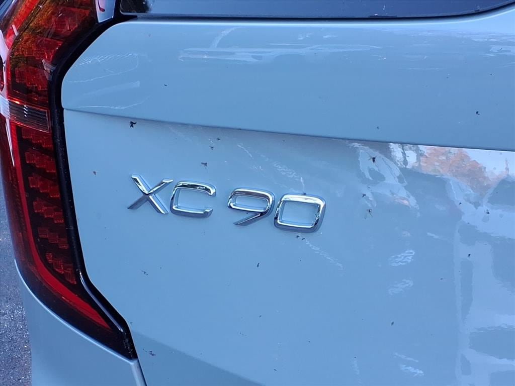 New 2026 Volvo XC90 B6 Plus w/ Protection Package Premier AWD/4WD image 5
