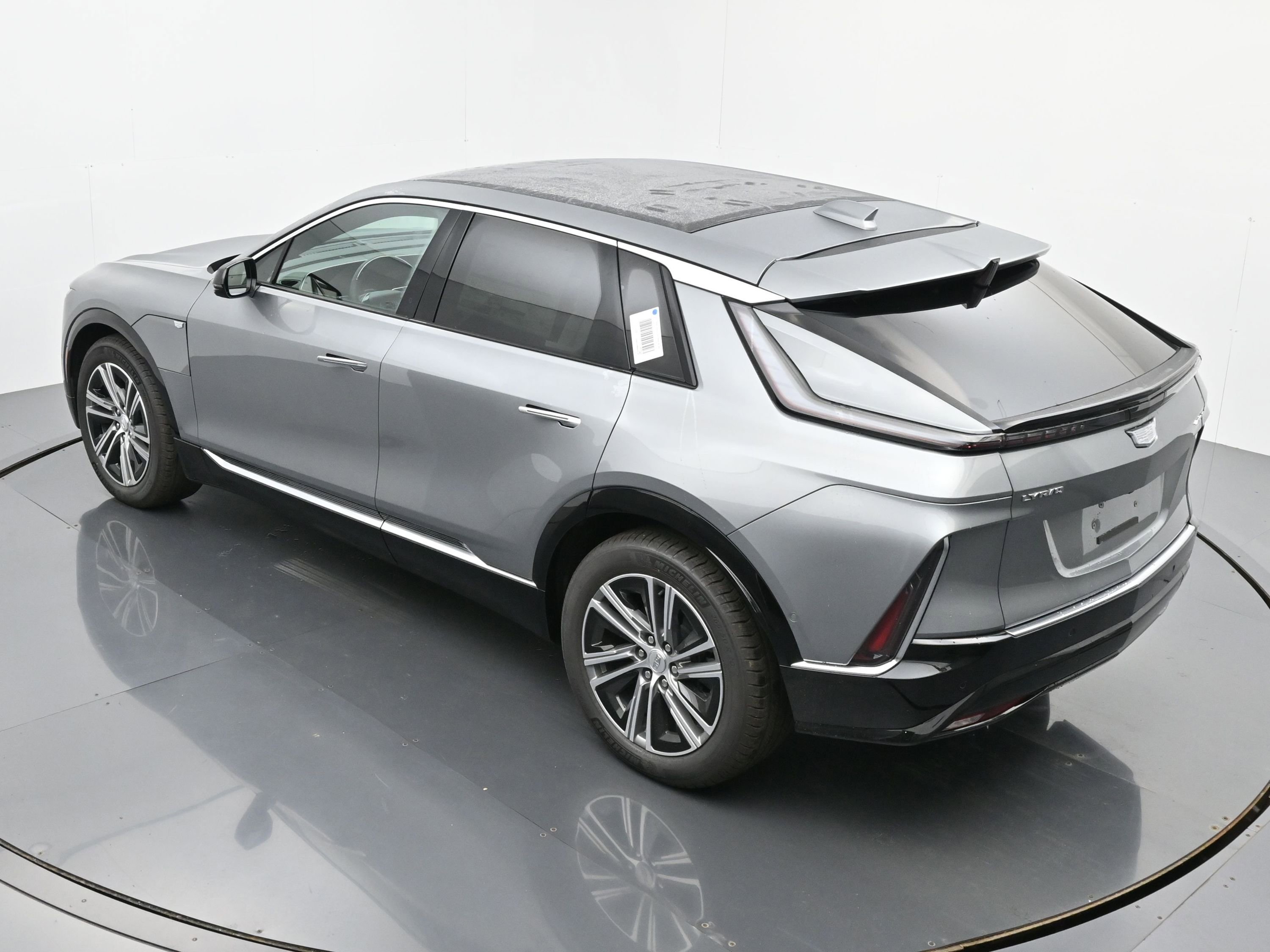 New 2026 Cadillac Lyriq Luxury image 25