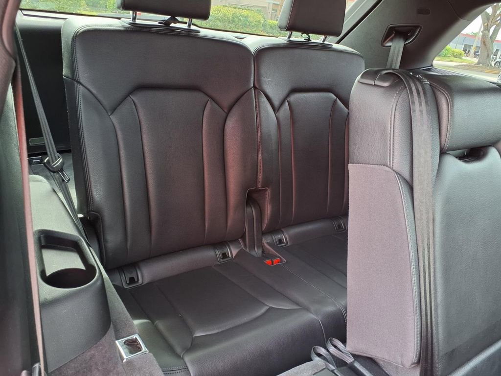 Used 2019 Audi Q7 2.0T Premium Plus w/ Premium Plus Package image 18