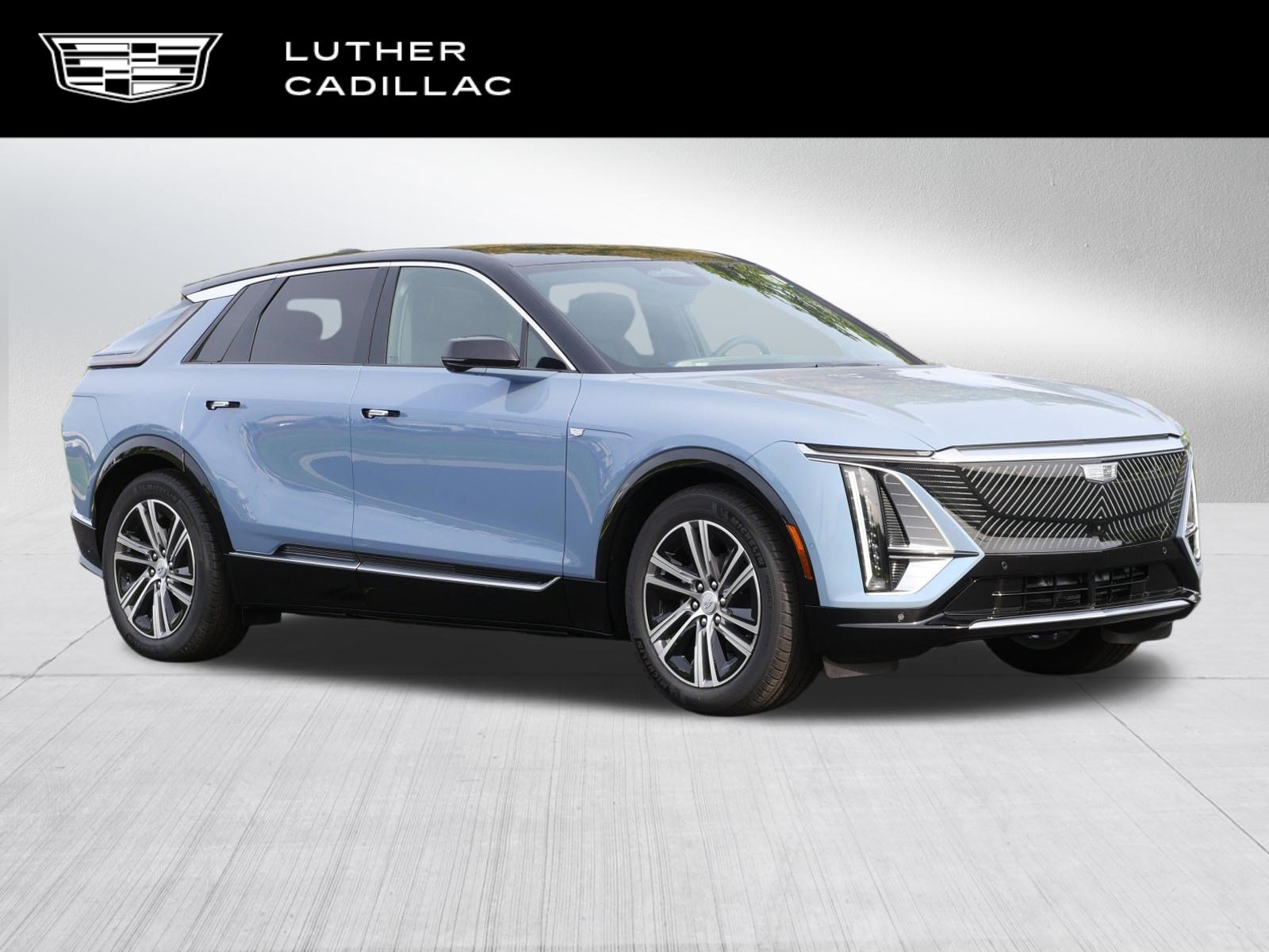 New 2027 Cadillac Lyriq Premium Luxury w/ LPO, Floor Liner Package