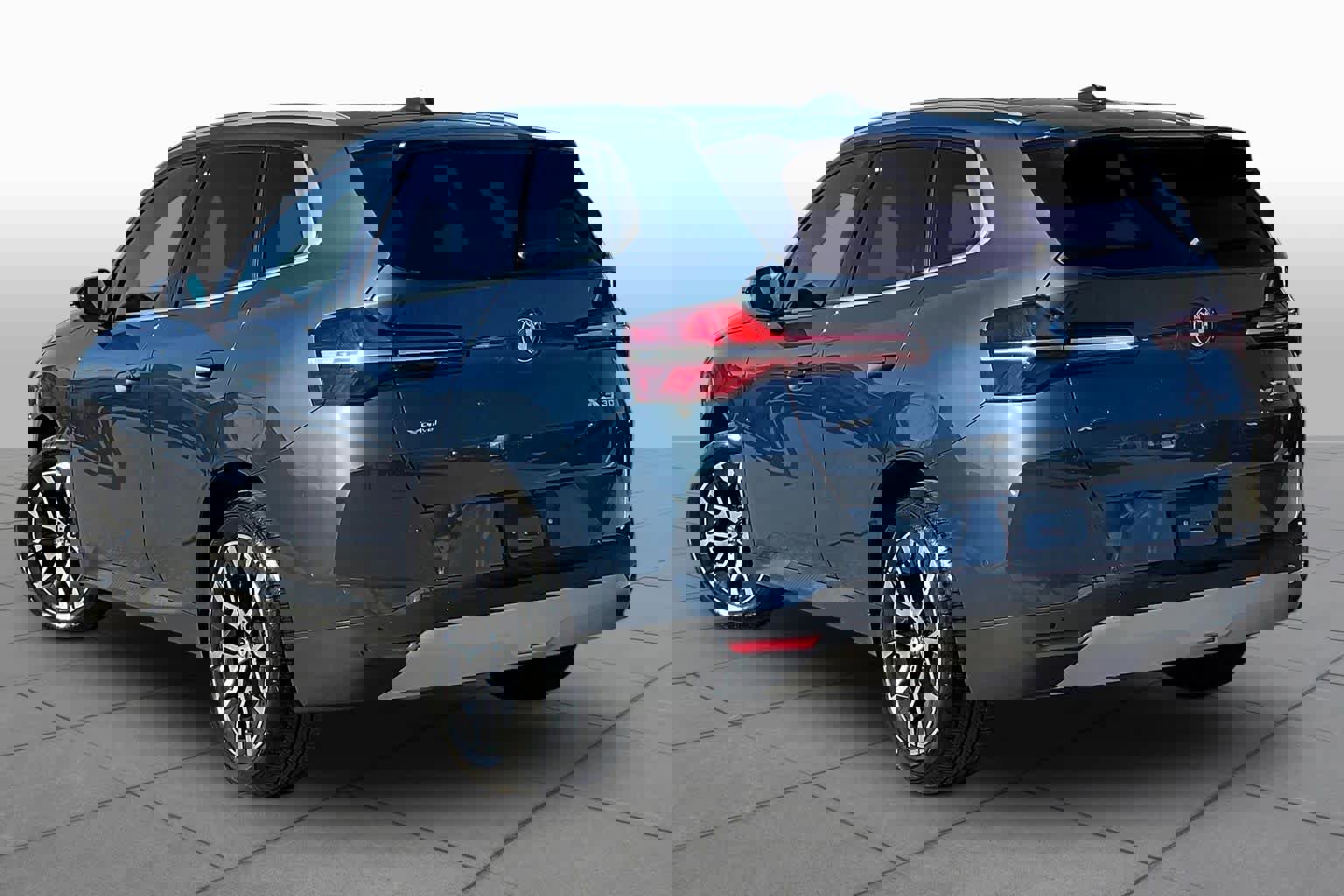 Used 2026 BMW X3 xDrive30 w/ Convenience Package image 11