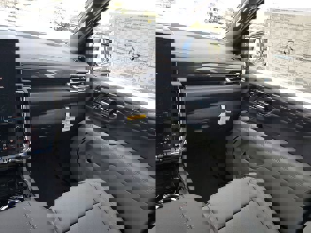 New 2026 GMC Yukon Elevation w/ Elevation Premium Package image 15