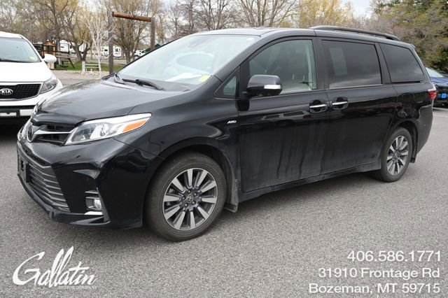 Used 2020 Toyota Sienna Limited image 1