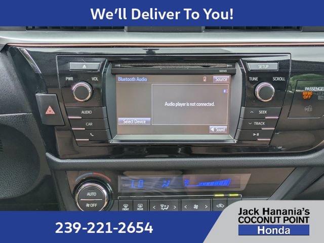 Used 2015 Toyota Corolla LE FWD image 18