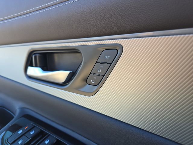 New 2026 Nissan Murano Platinum w/ Cargo Package image 16