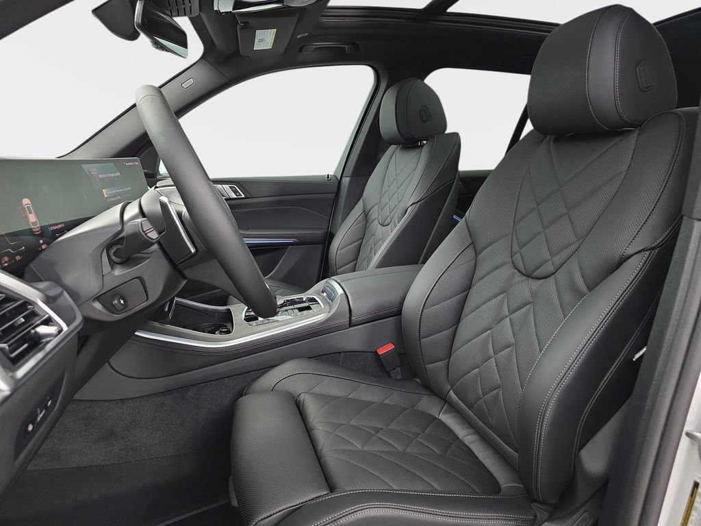 New 2026 BMW X5 xDrive50e image 15