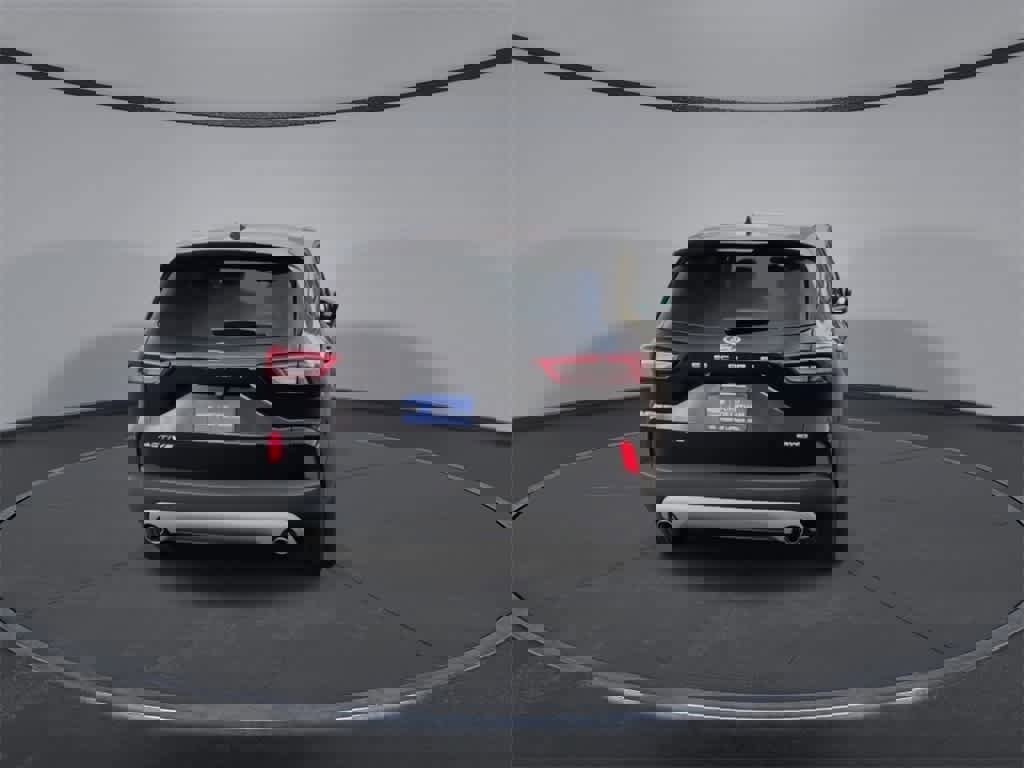 New 2025 Ford Escape Active w/ Cold Weather Package image 7