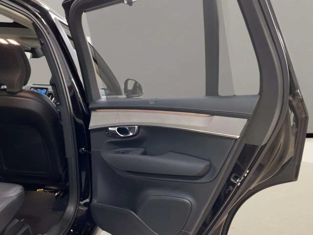Used 2026 Volvo XC90 B6 Ultra AWD/4WD image 76