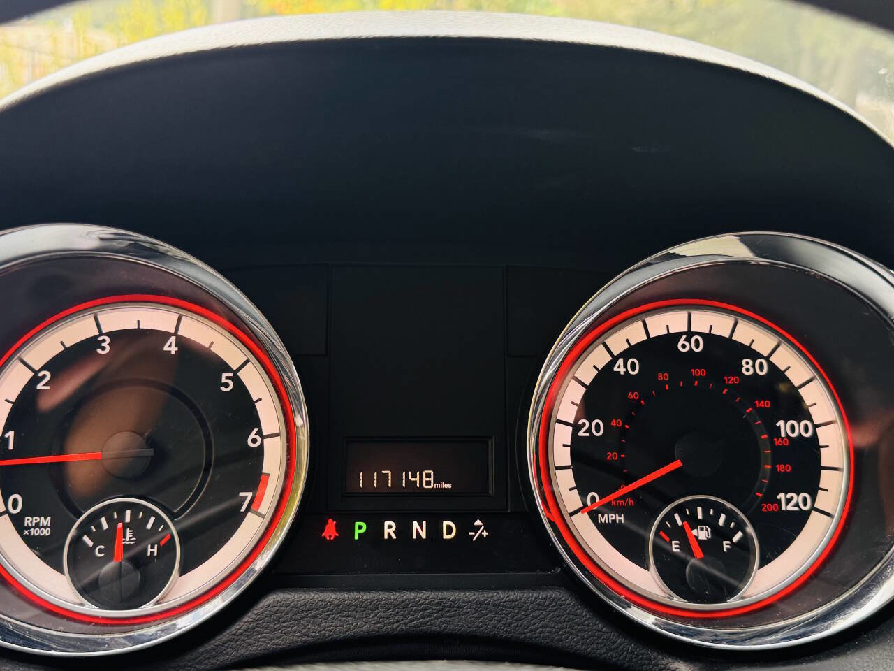 Used 2019 Dodge Grand Caravan SE w/ UConnect Hands-Free Group image 16