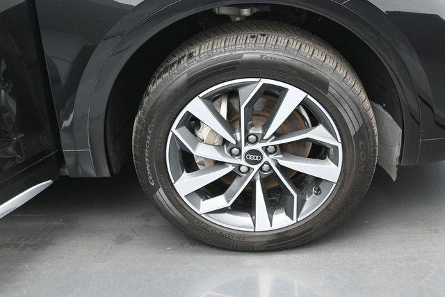 Used 2022 Audi Q5 2.0T Premium w/ Convenience Package AWD/4WD image 39