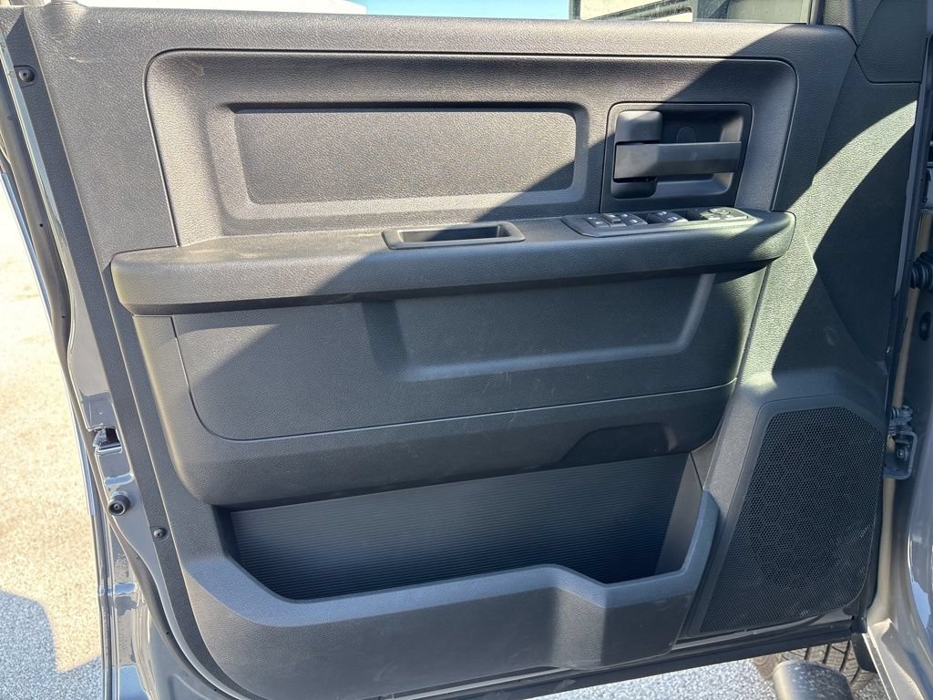 New 2026 RAM 3500 Tradesman AWD/4WD image 10