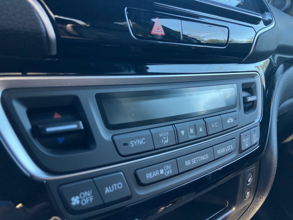 New 2026 Honda Ridgeline Black Edition image 18