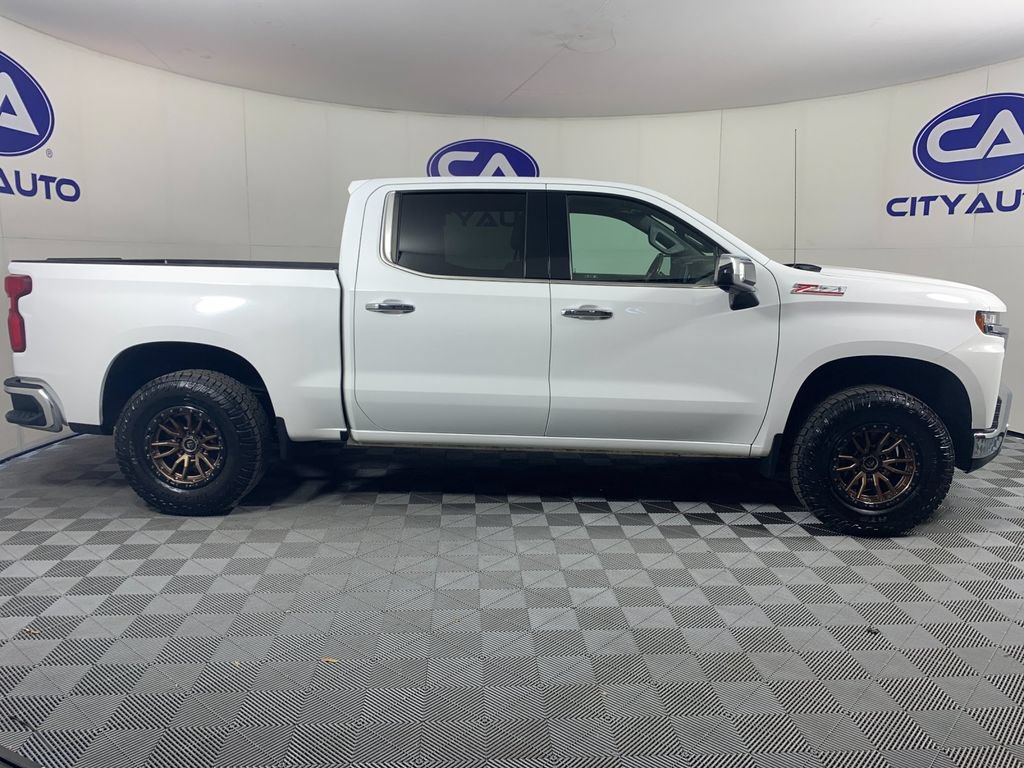 Used 2022 Chevrolet Silverado 1500 LTZ w/ LTZ Premium Package AWD/4WD image 2
