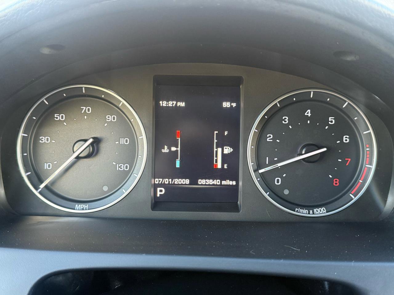 Used 2013 Land Rover LR2 image 32