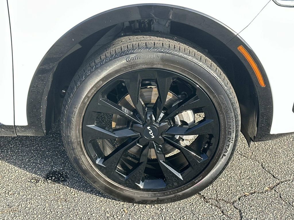 Used 2023 Kia Sorento SX image 12