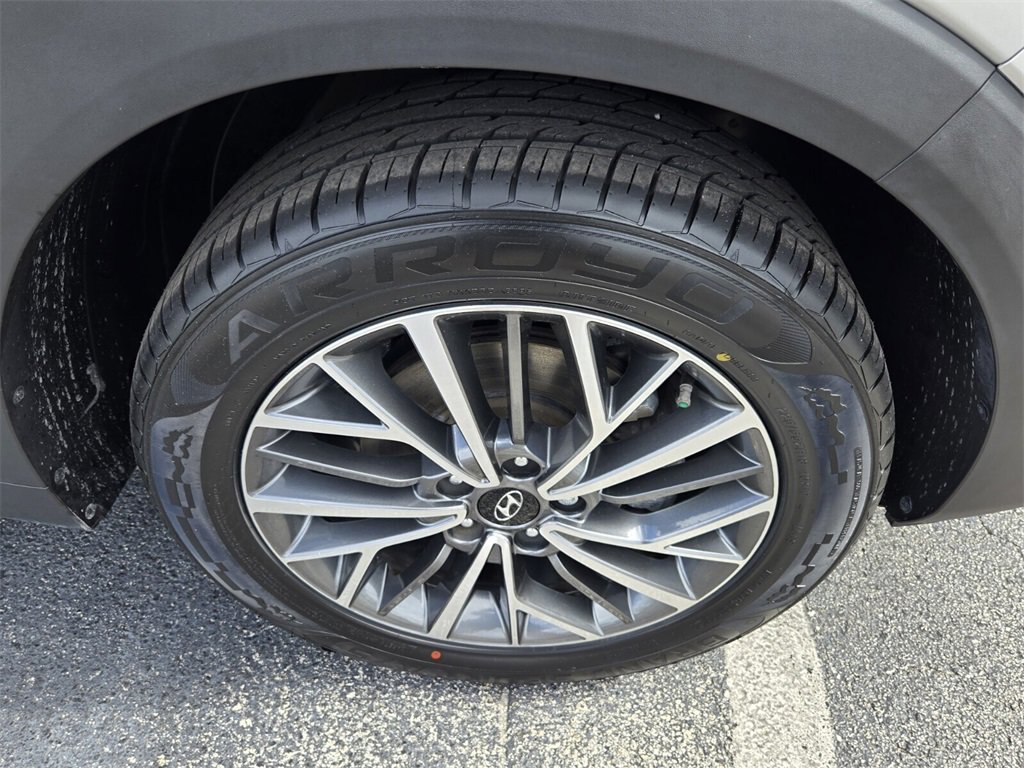 Used 2020 Hyundai Tucson Limited w/ Cargo Package image 17