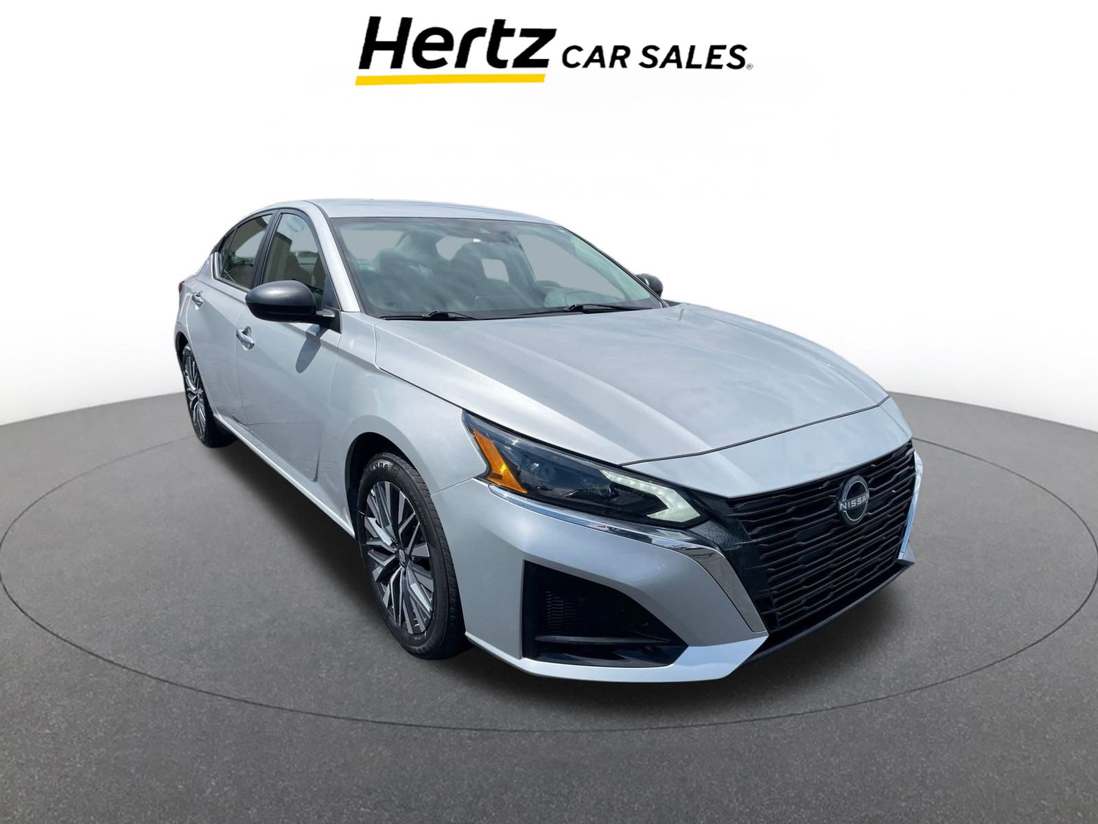 Used 2024 Nissan Altima 2.5 SV