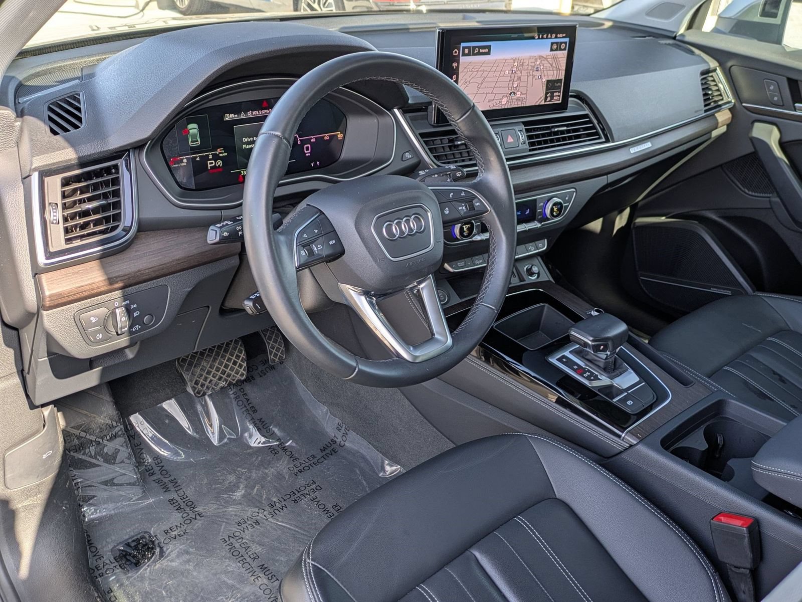 Used 2023 Audi Q5 2.0T Premium Plus w/ Premium Plus Package AWD/4WD image 15