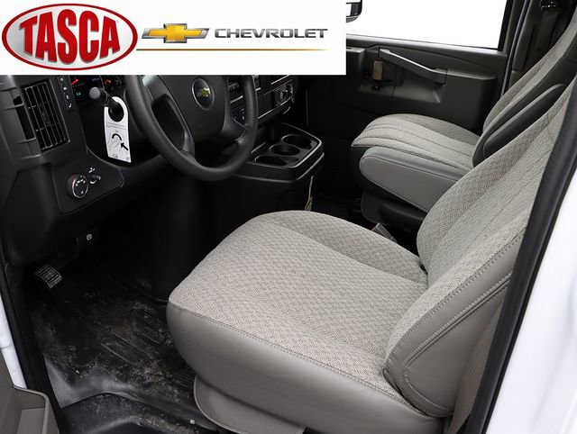 New 2026 Chevrolet Express 2500 image 12