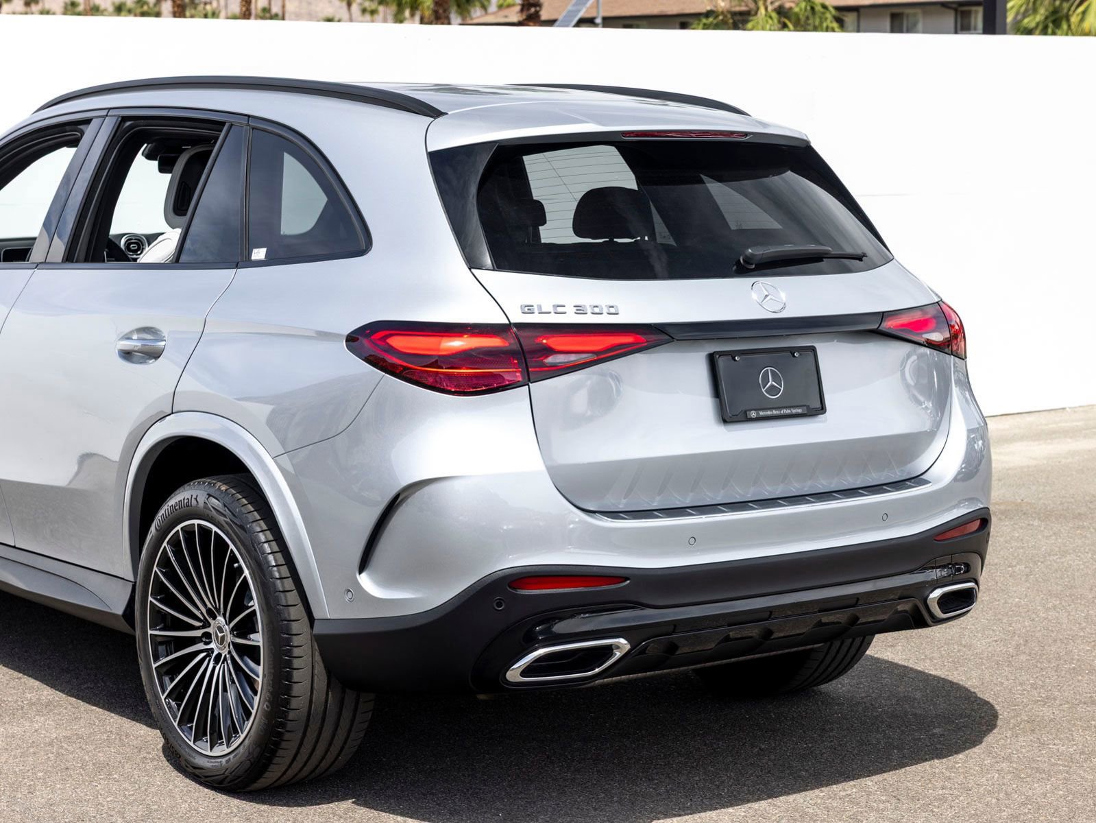 Used 2026 Mercedes-Benz GLC 300 image 8