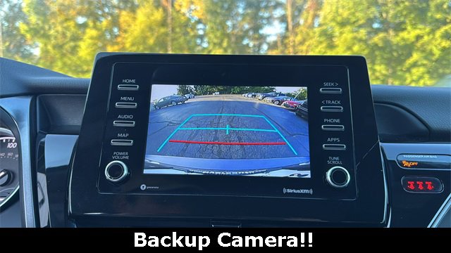 Used 2024 Toyota Camry LE image 3