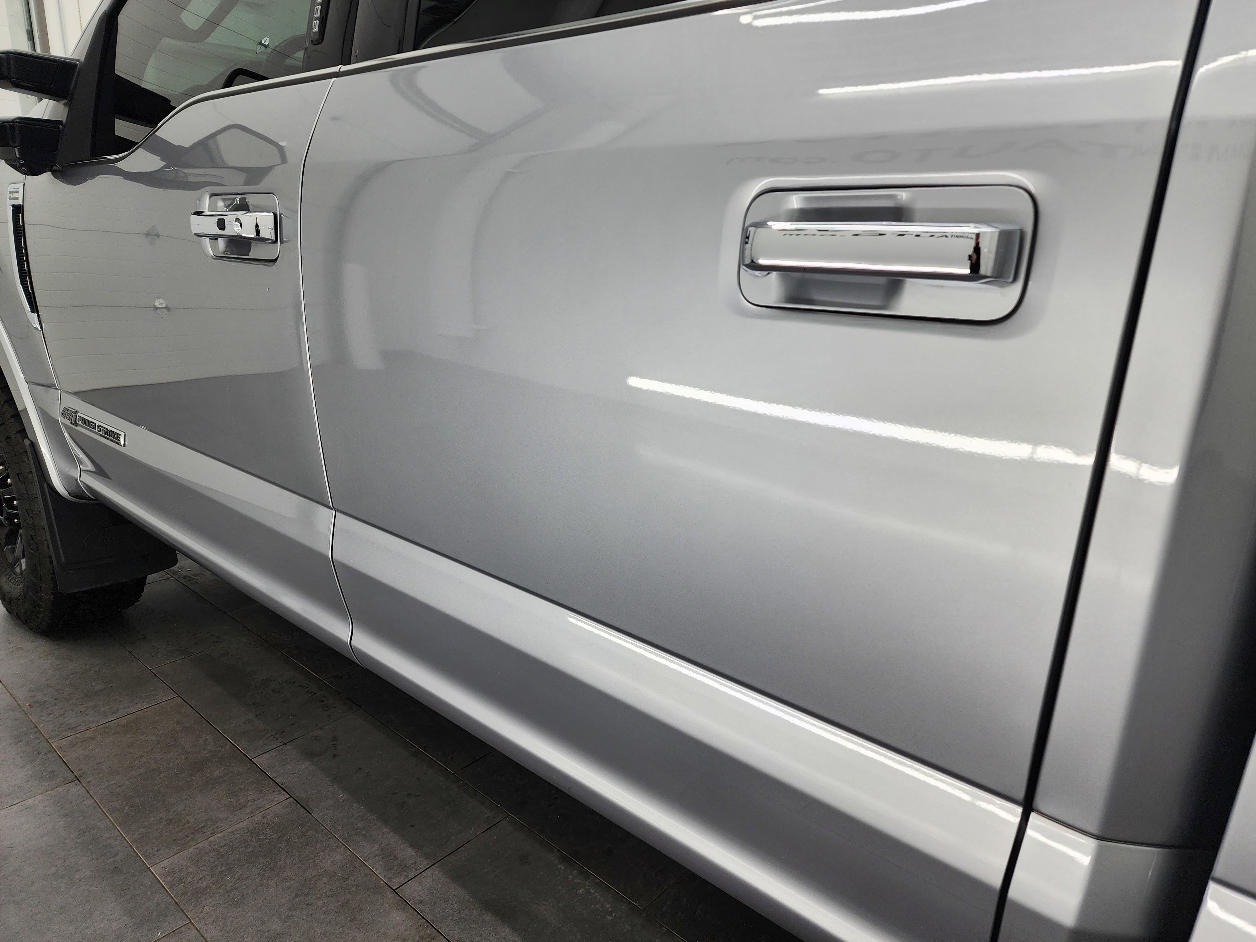 Used 2022 Ford F250 Platinum w/ Tremor Off-Road Package image 38