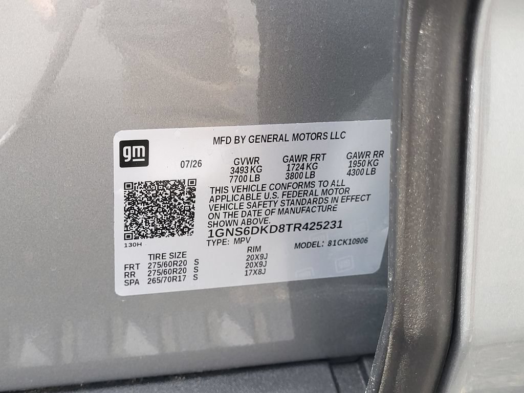 New 2026 Chevrolet Suburban Z71 w/ Comfort Package AWD/4WD image 8