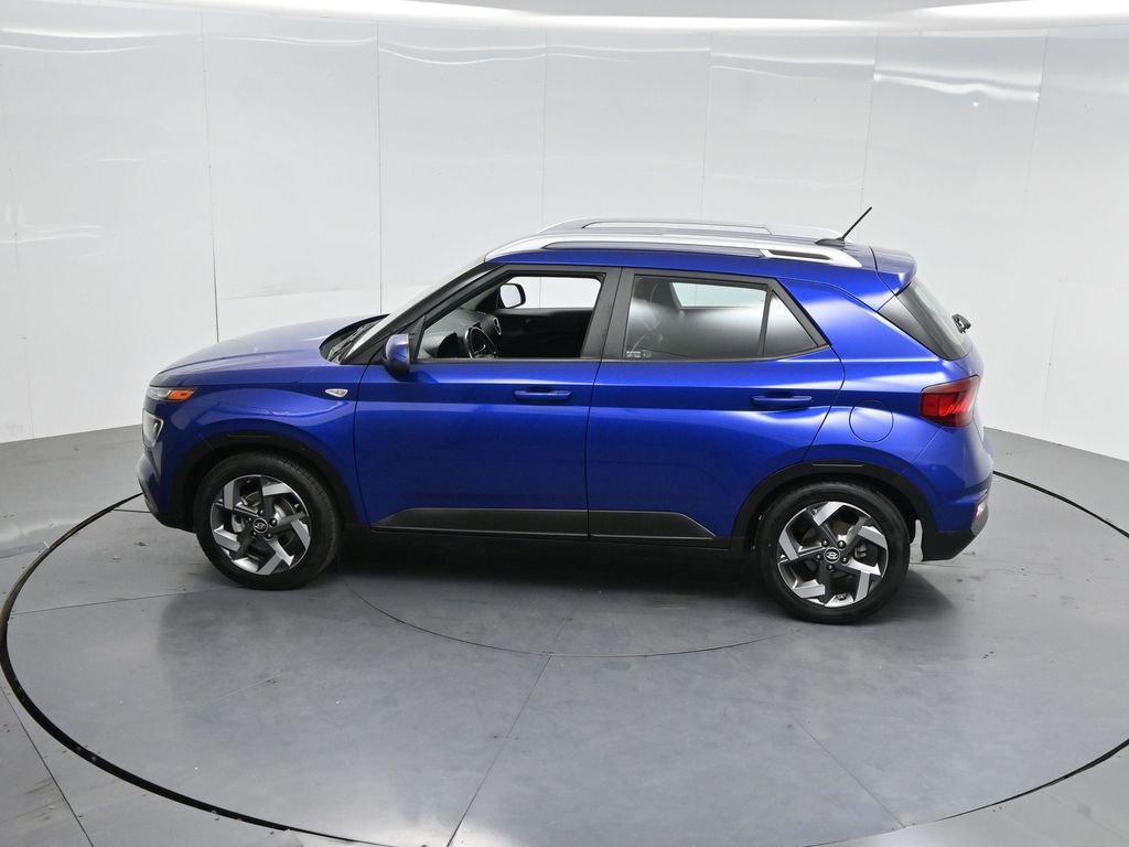 Used 2023 Hyundai Venue Limited w/ Cargo Package image 52