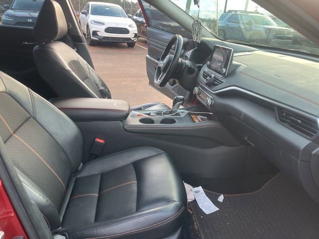 Used 2019 Nissan Altima 2.5 SR w/ SR Premium Package image 18