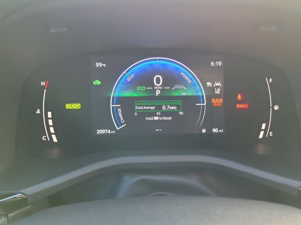 Used 2025 Toyota Camry SE w/ Convenience Package FWD image 25