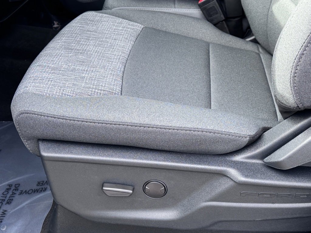 New 2026 Ford F250 XLT image 25