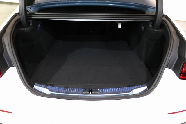 Used 2024 Mercedes-Benz S 580e 4MATIC Sedan image 31