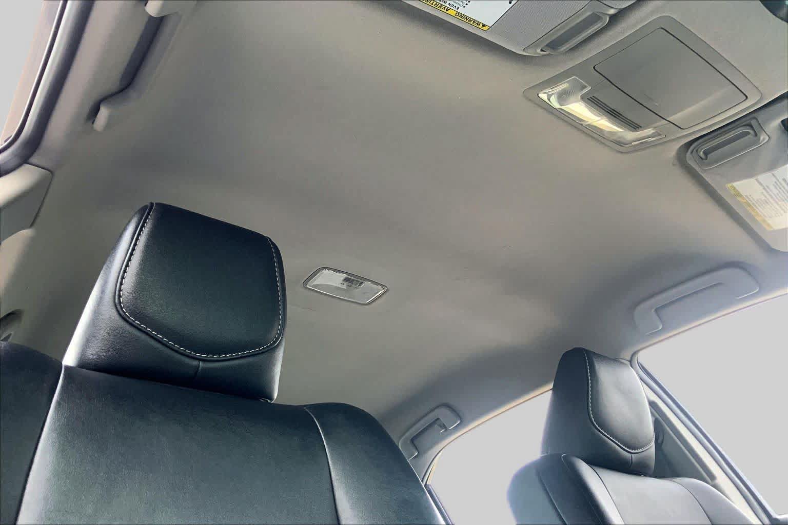 Used 2012 Toyota Camry SE FWD image 14
