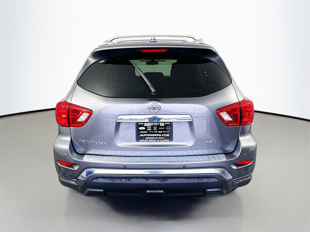 Used 2020 Nissan Pathfinder S image 6