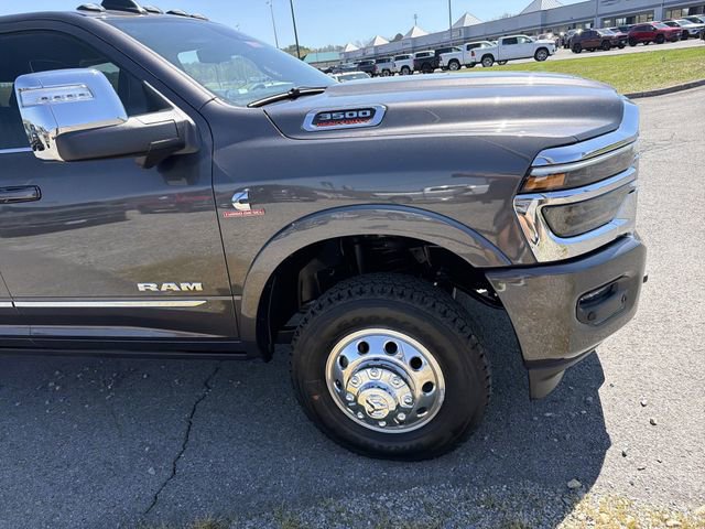 New 2026 RAM 3500 Limited AWD/4WD image 4