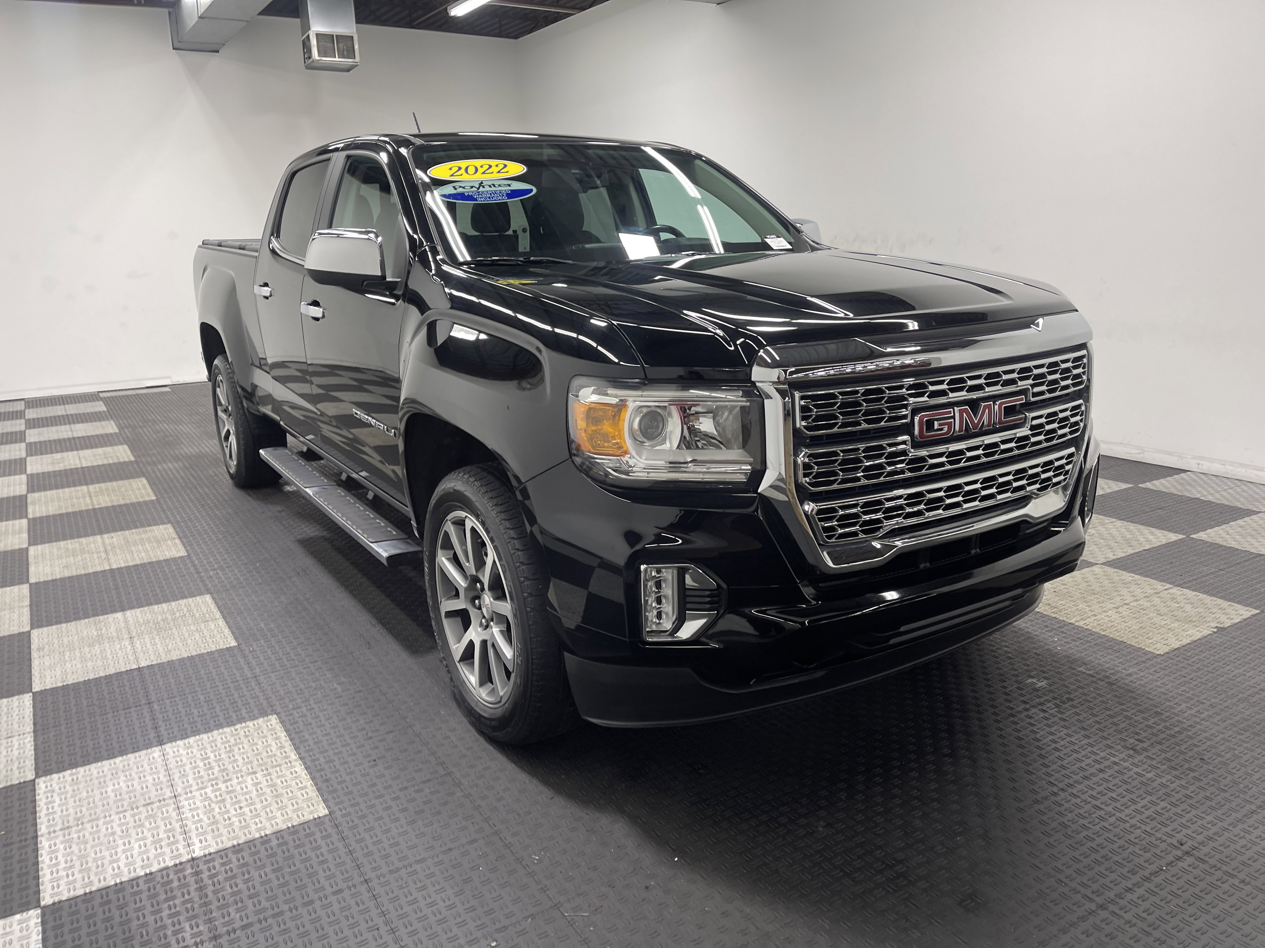 Used 2022 GMC Canyon Denali image 6