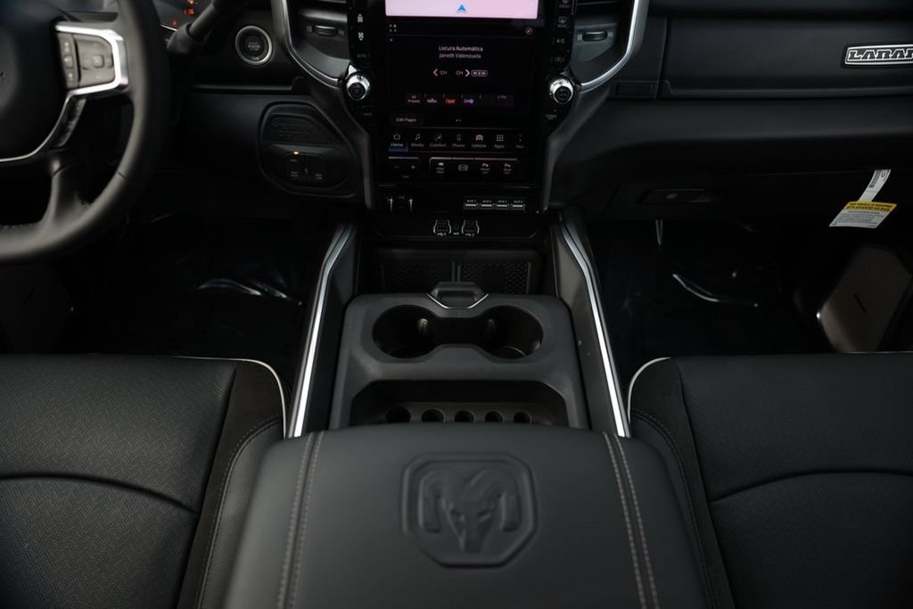 New 2026 RAM 3500 Laramie AWD/4WD image 28