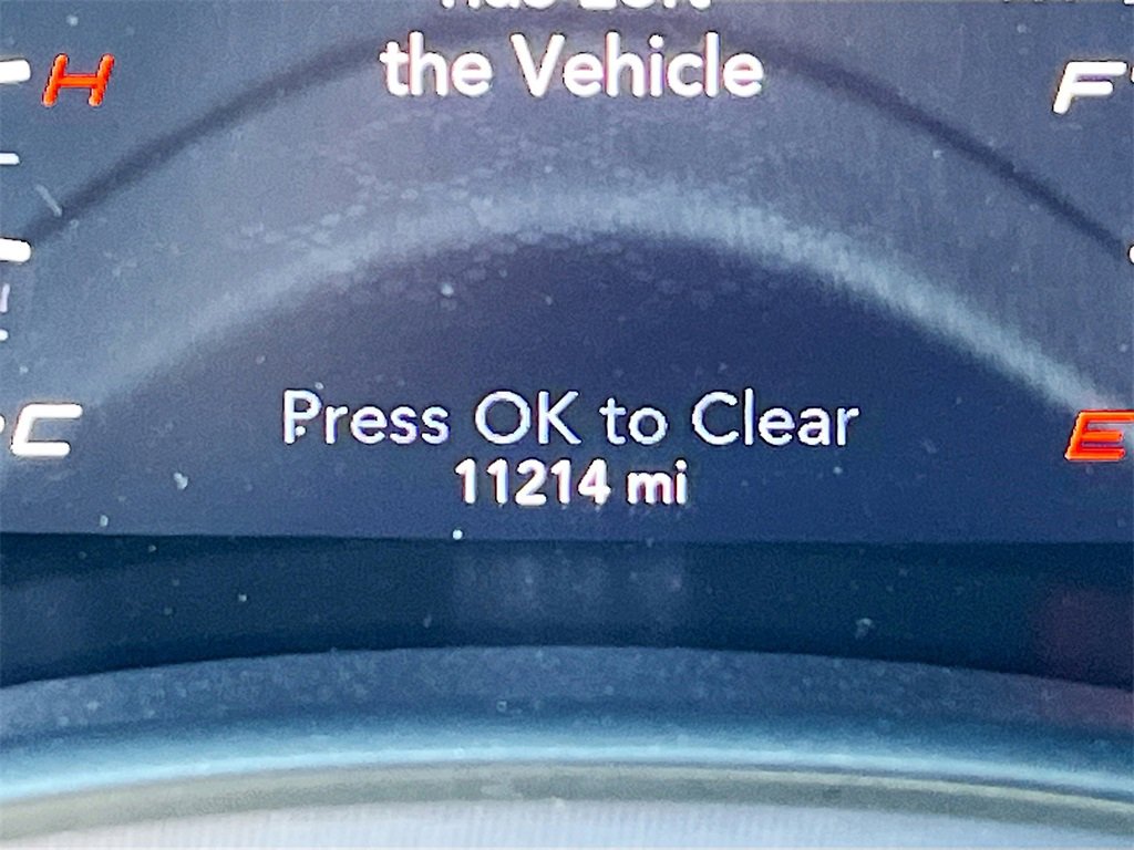 Used 2022 Dodge Charger R/T w/ Blacktop Package image 12