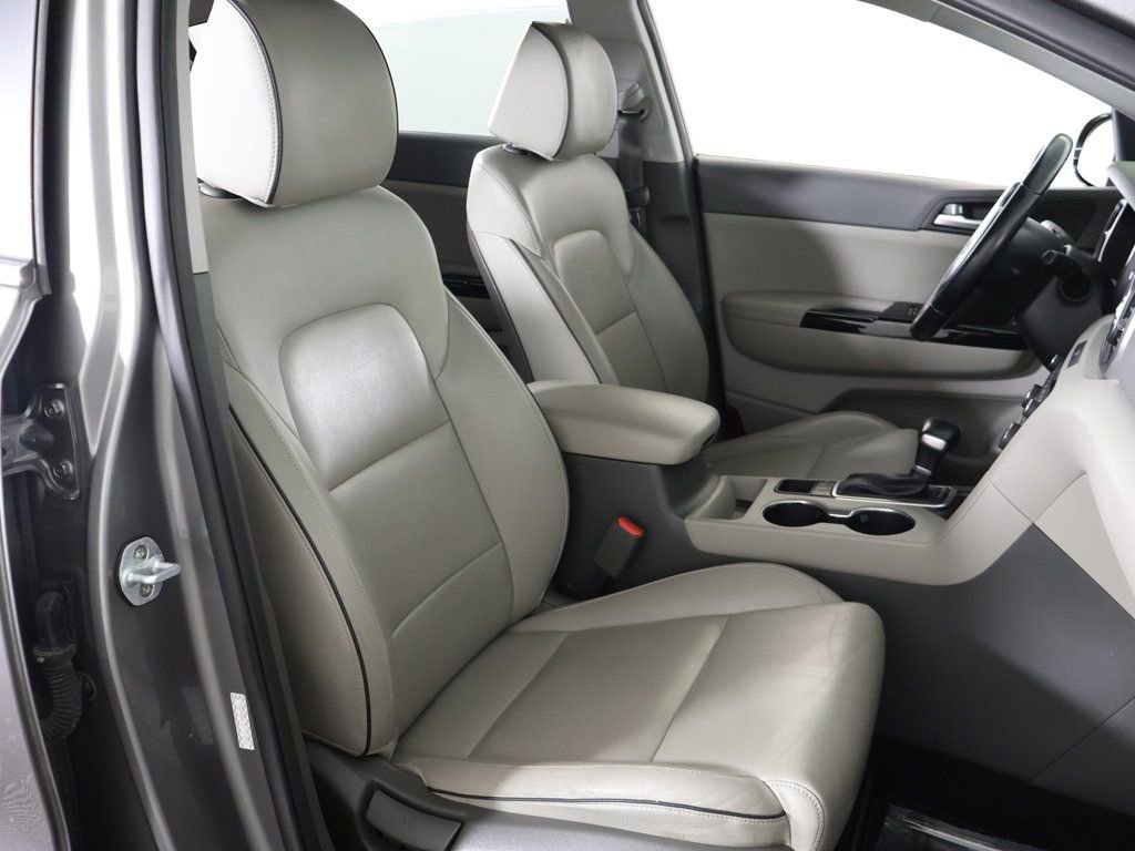 Used 2018 Kia Sportage EX image 27