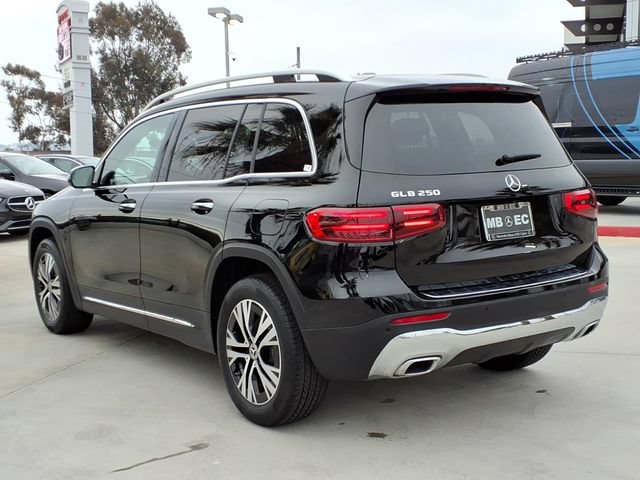 Certified 2025 Mercedes-Benz GLB 250 image 21