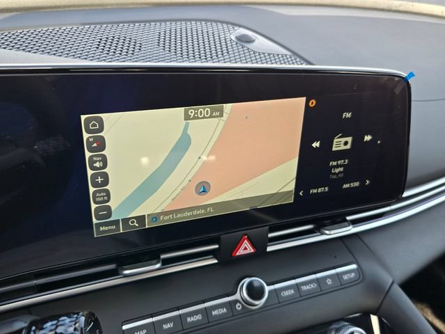 New 2026 Hyundai Elantra Limited FWD image 9